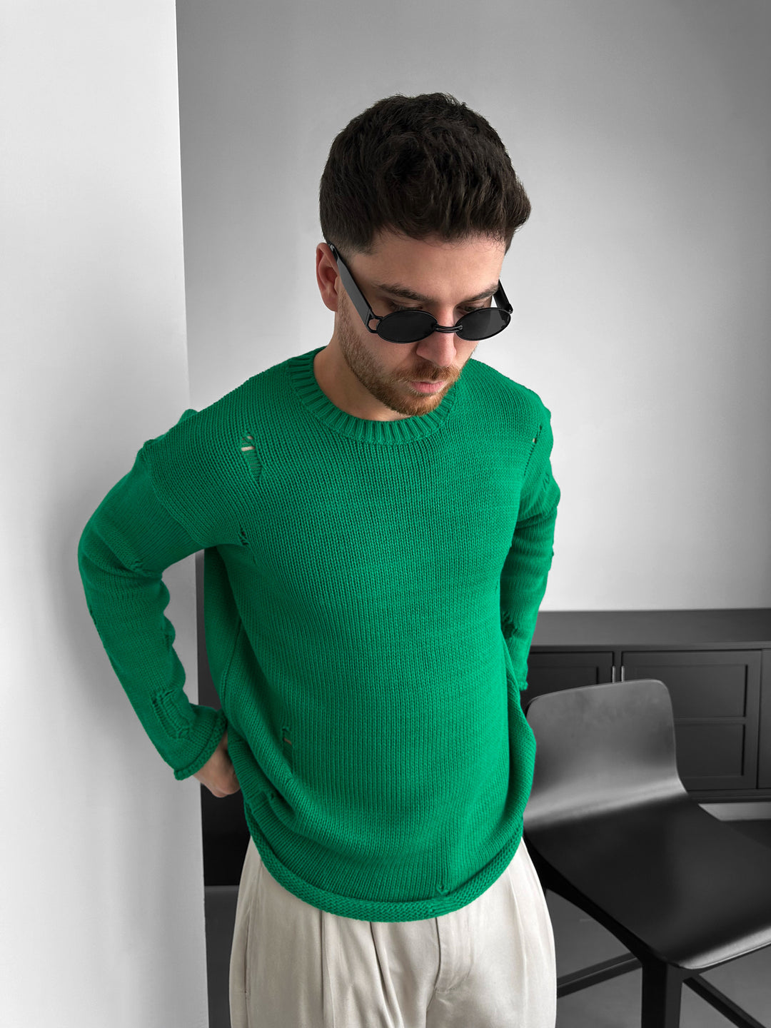 Oversize Torn Sweater - Green