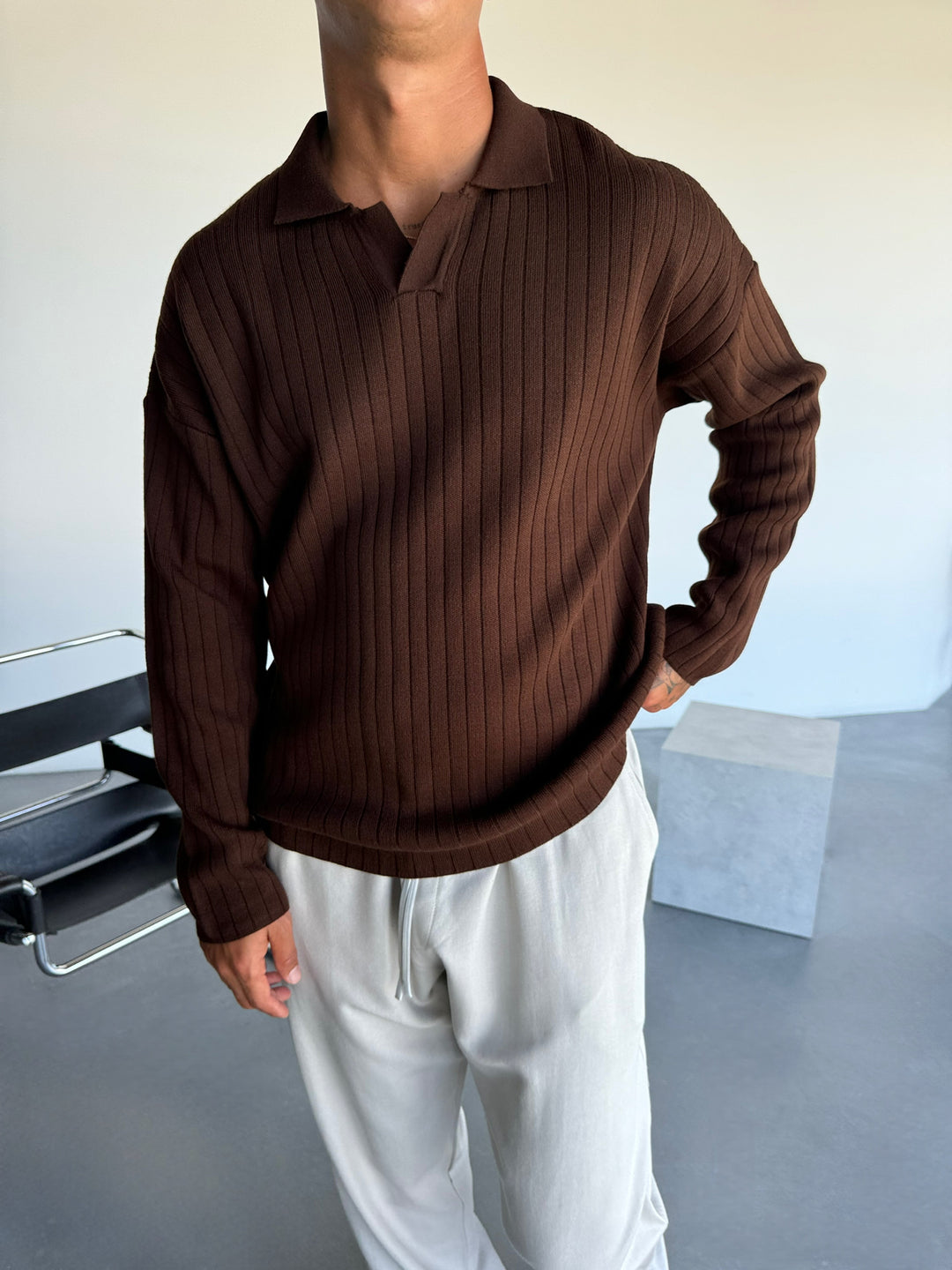 Oversize Wide Ribbed Long Arm Knit Polo Sweatshirt - Dark Brown