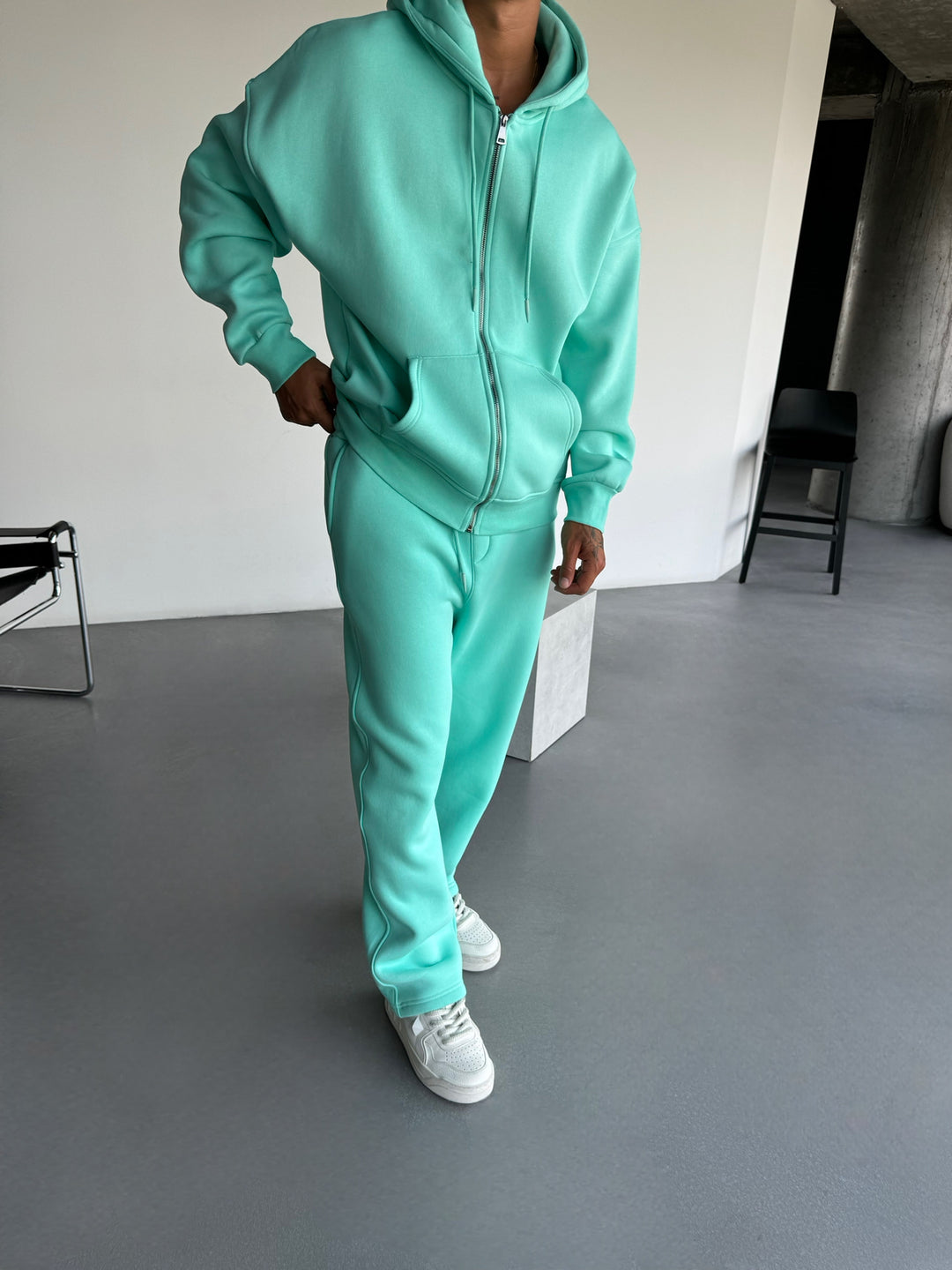 Oversize Basic Zipper Hoodie - Beveled Glass