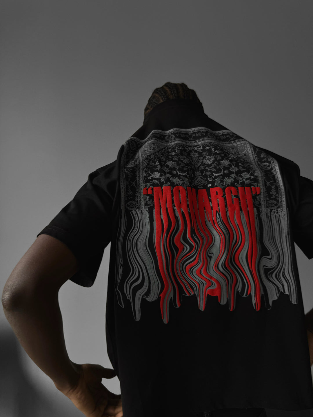 Oversize "Monarch" T-Shirt - Black and Bordeaux