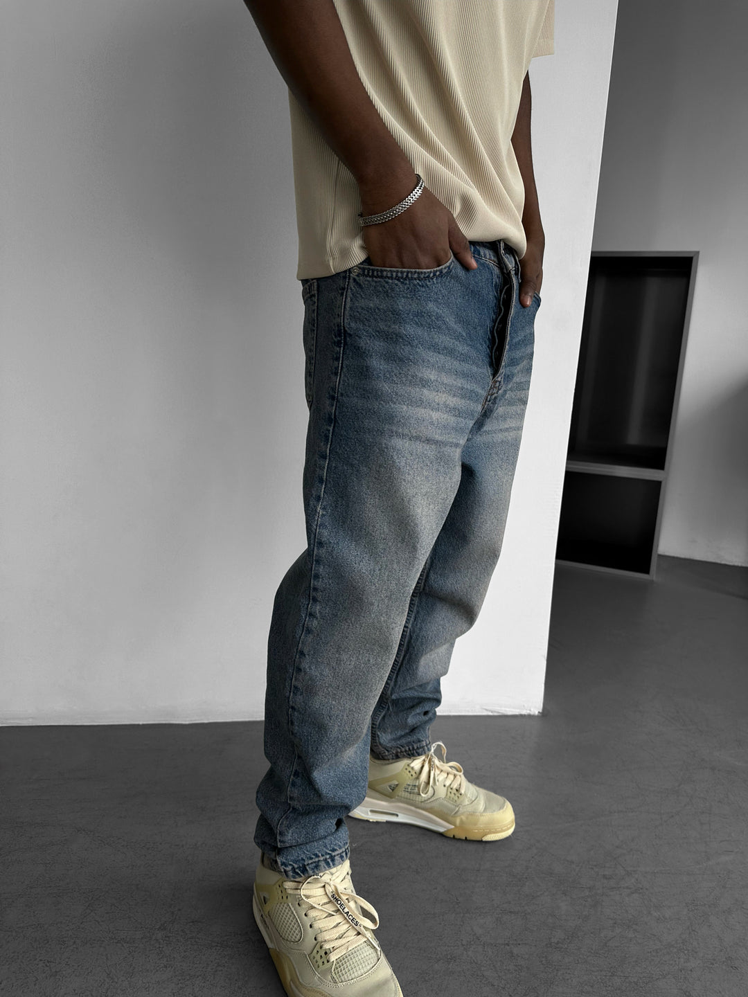 Baggy Fit Washed Jeans - Dark Blue