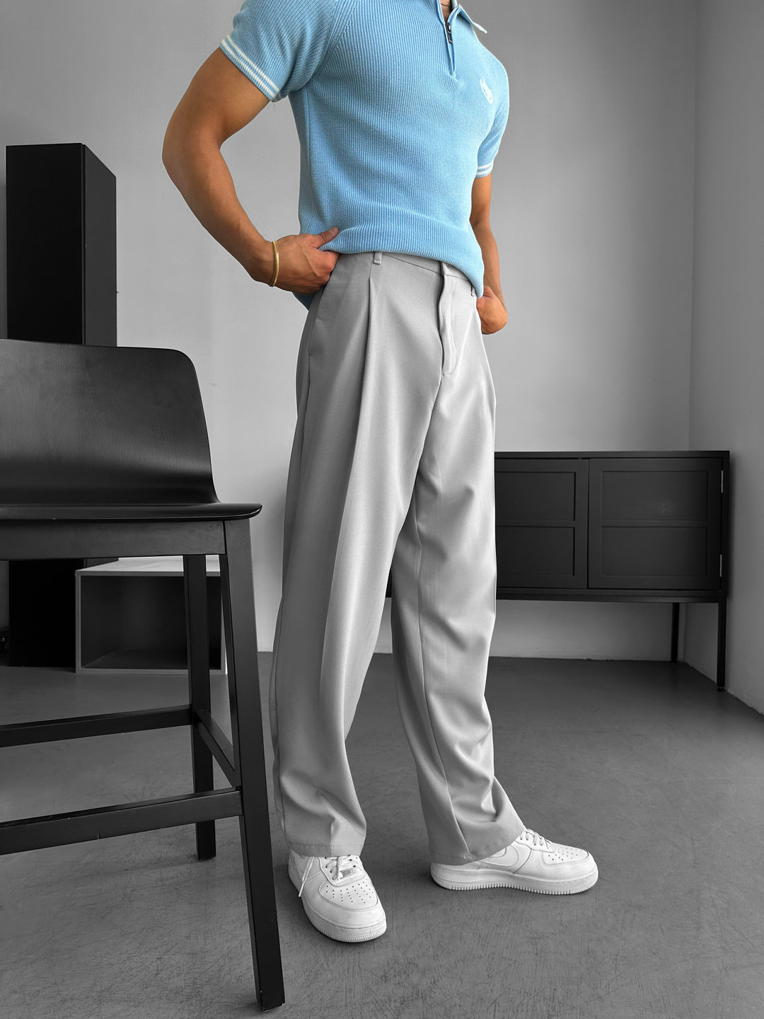 Loose Fit Pleated Trousers - Grey