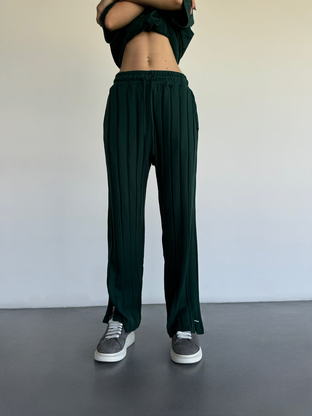 Loose Fit Wide Ribbed Pant - Emerald Green