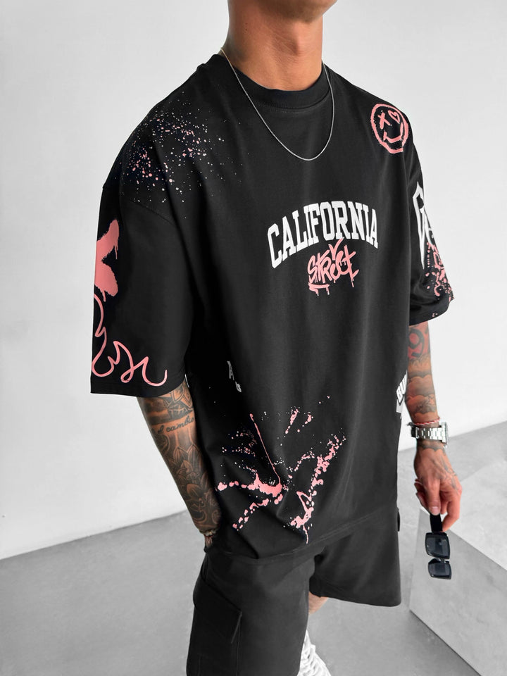 Oversize California Graffiti T-Shirt - Black and Pink
