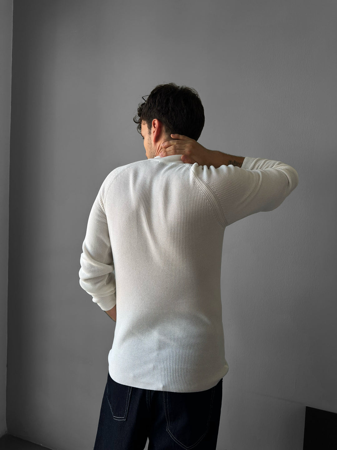 Slim Fit Knit Sweater - Ecru