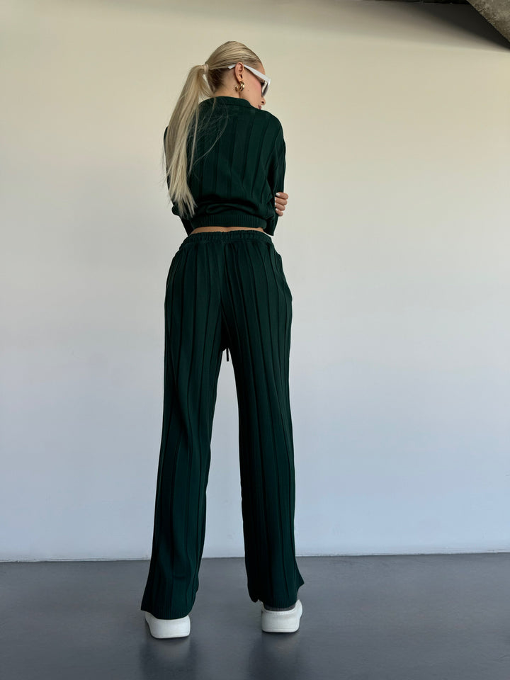 Loose Fit Wide Ribbed Pant - Emerald Green