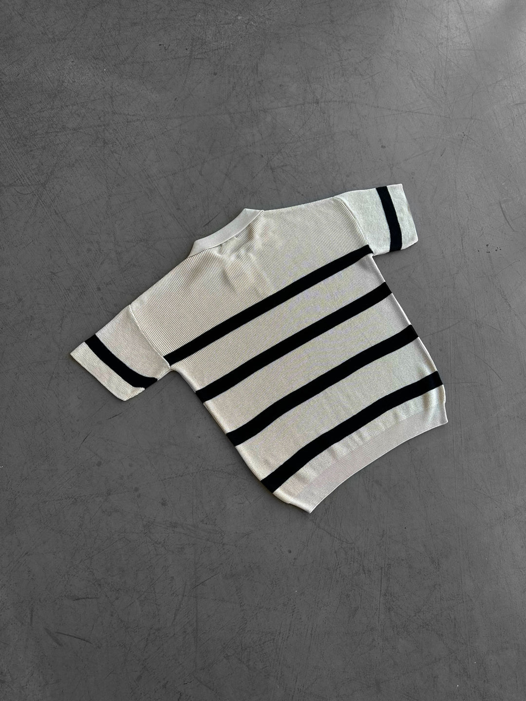 Regular Knit Zipper T-shirt - Cream