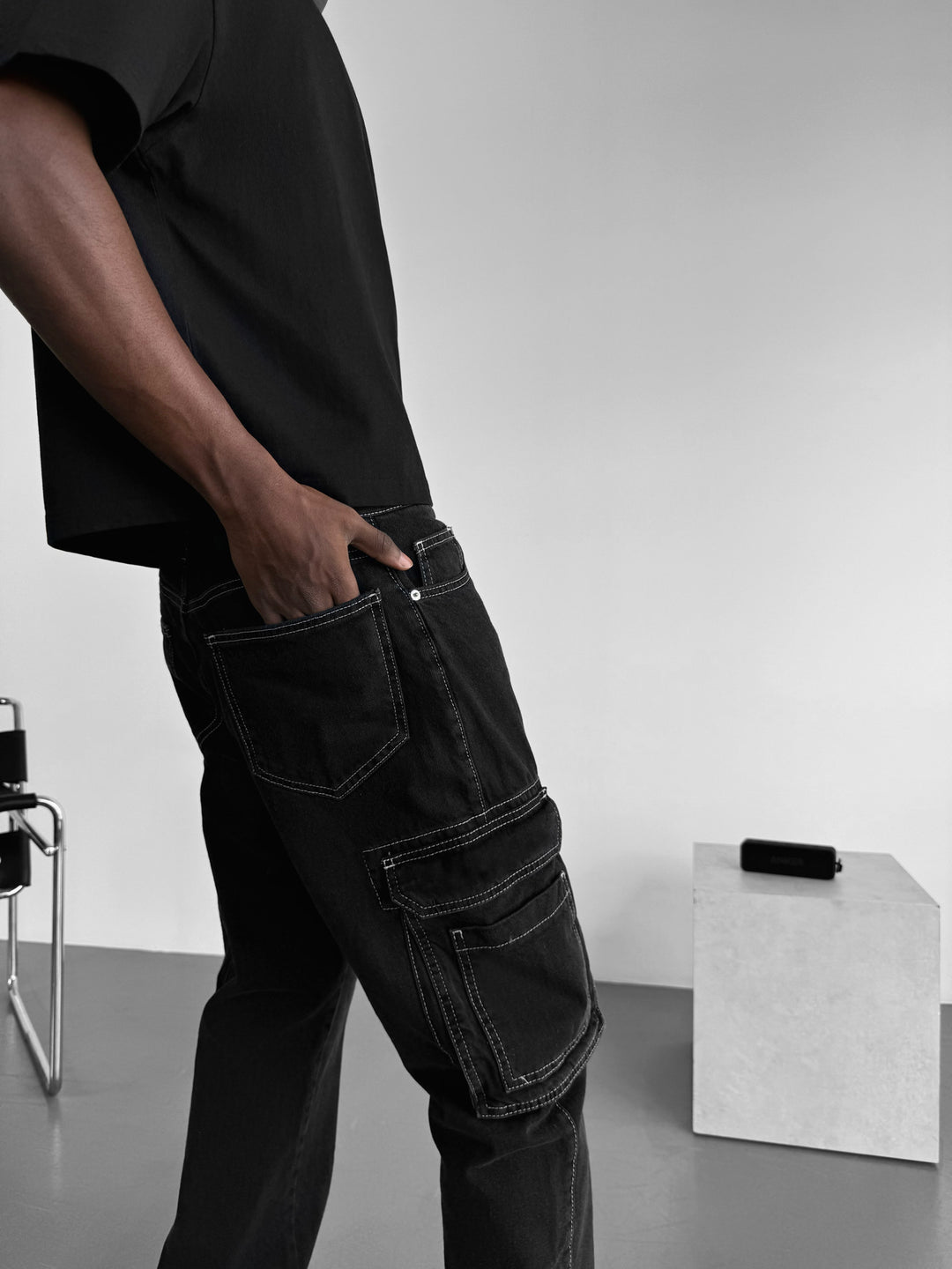 Baggy Cargo Jeans with Pockets - Black