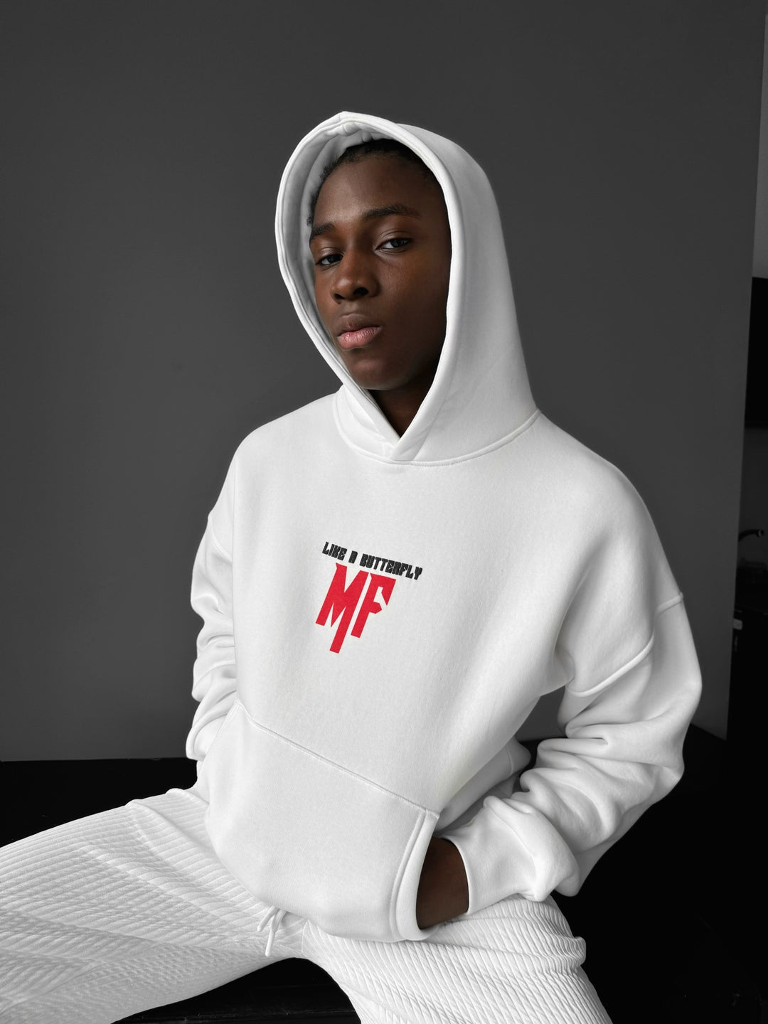 Oversize 'Like a Butterfly' Hoodie - White