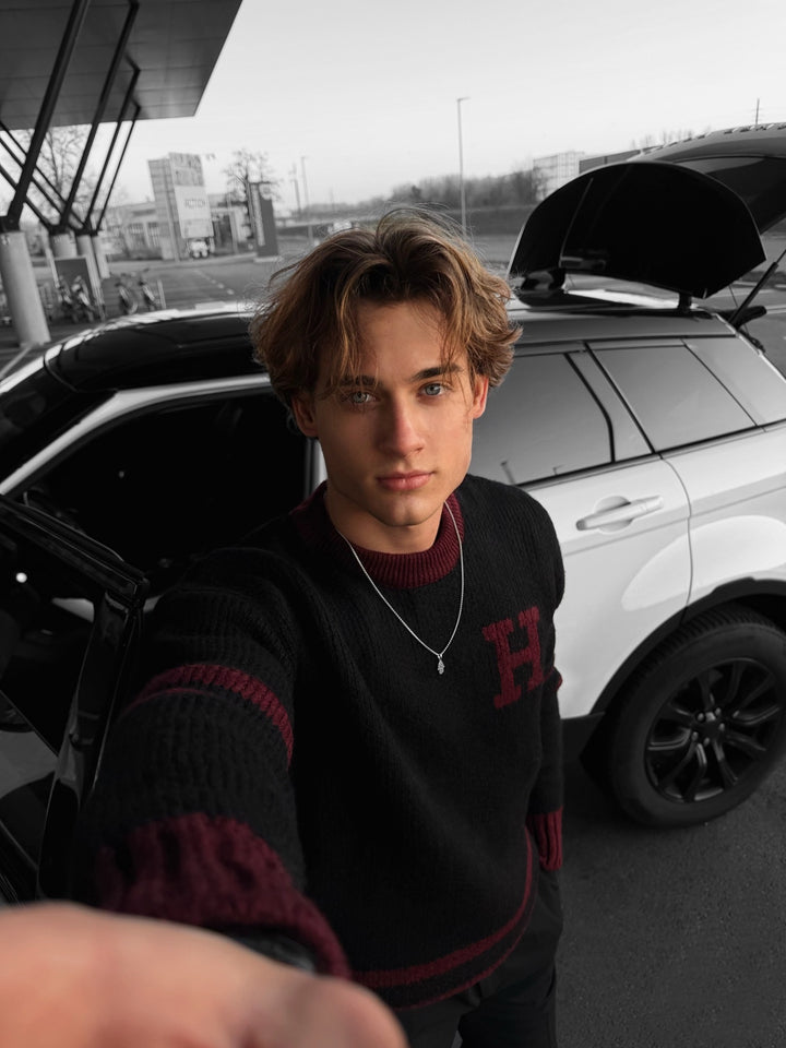 Oversize Knit Letter Sweater - Bordeaux