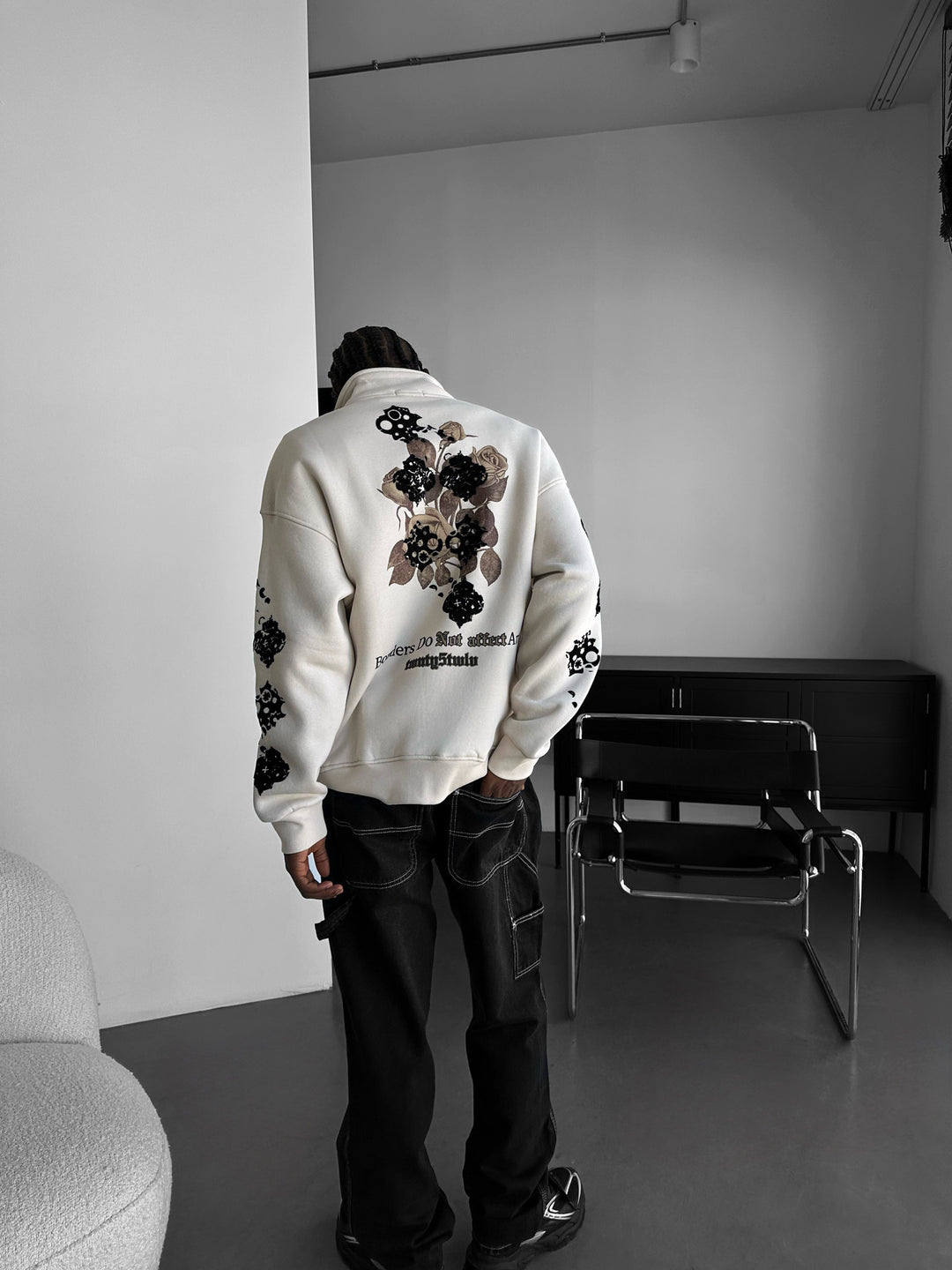 Oversize Half-Zip Graphic Sweatshirt - Stone