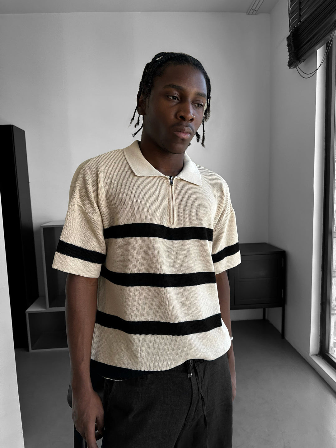 Regular Knit Zipper T-shirt - Cream