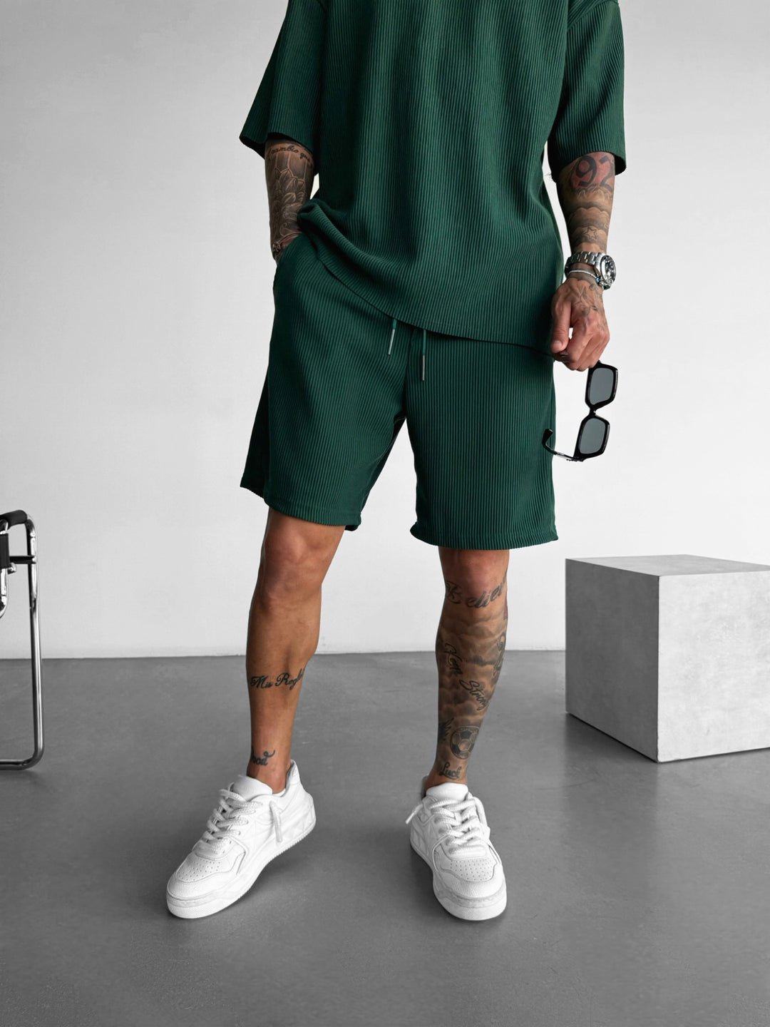 Loose Fit Cord Shorts - Green