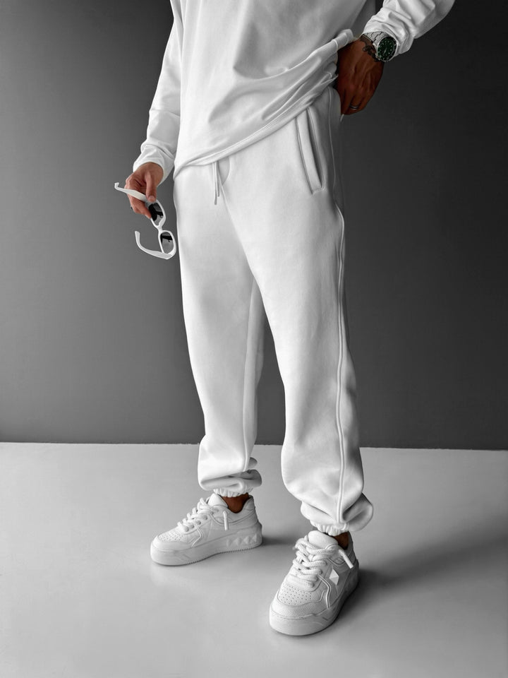 Basic Jogger - White