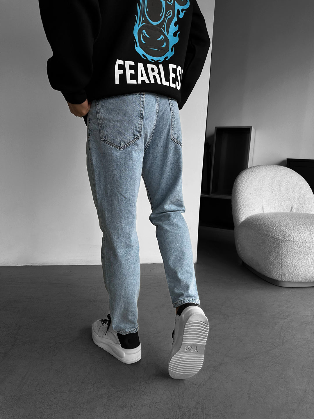 Boyfriend Fit Jeans - Light Blue