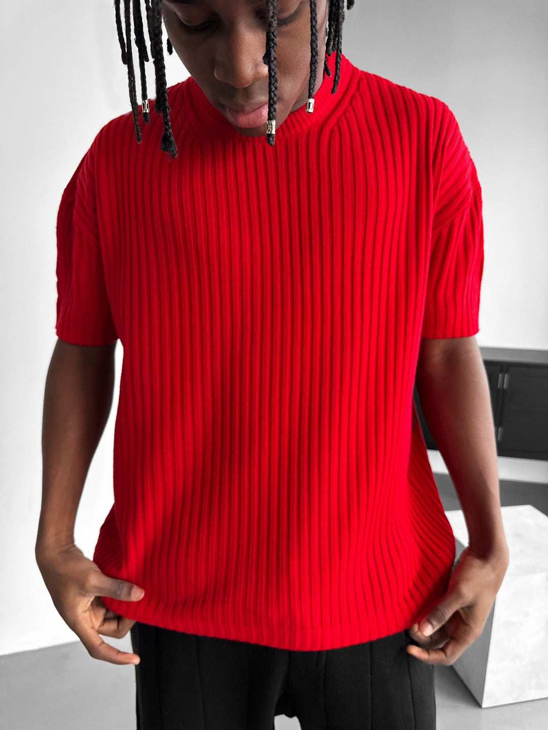 Loose Fit Ribbed Knit T-Shirt - Red