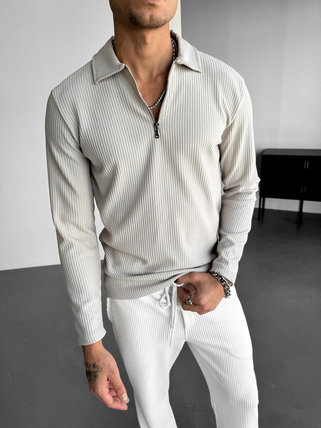 Loose Fit Zipper Polo Sweatshirt - Grey