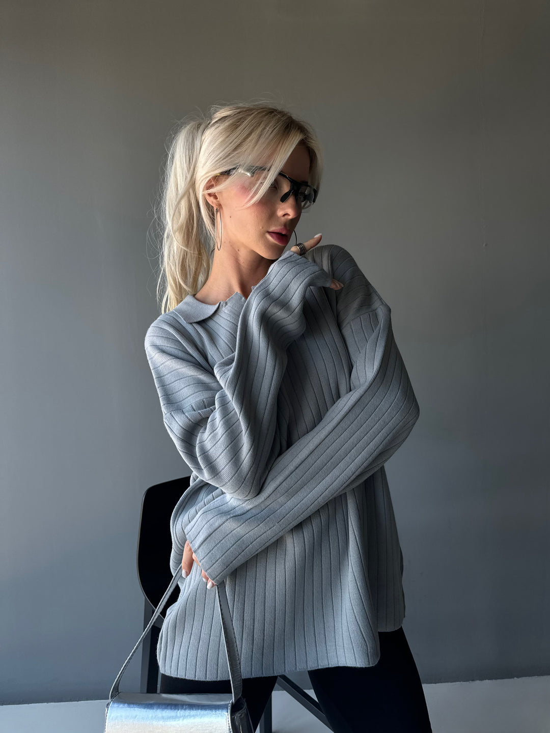 Oversize Wide Ribbed Long Arm Knit Polo Sweatshirt - Grey