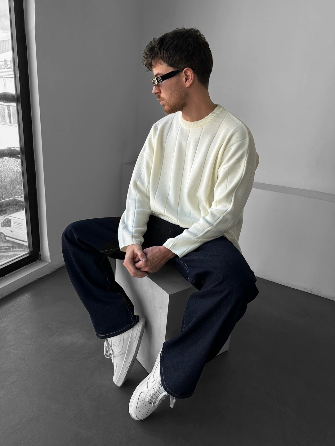 Oversize Lines Knit Sweatshirt - Ecru