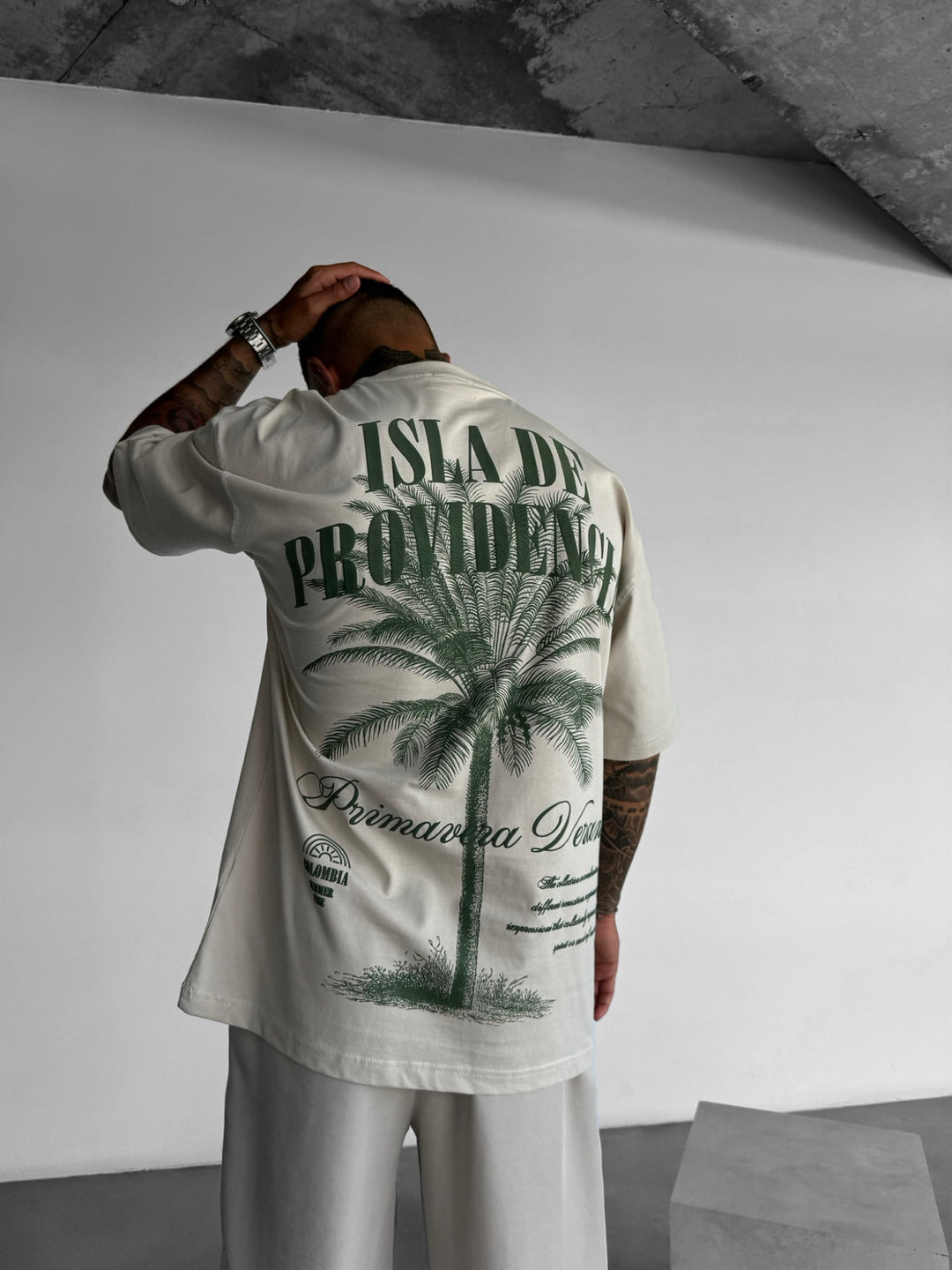 Oversize Isla de Providencia T-Shirt - Silver Lining