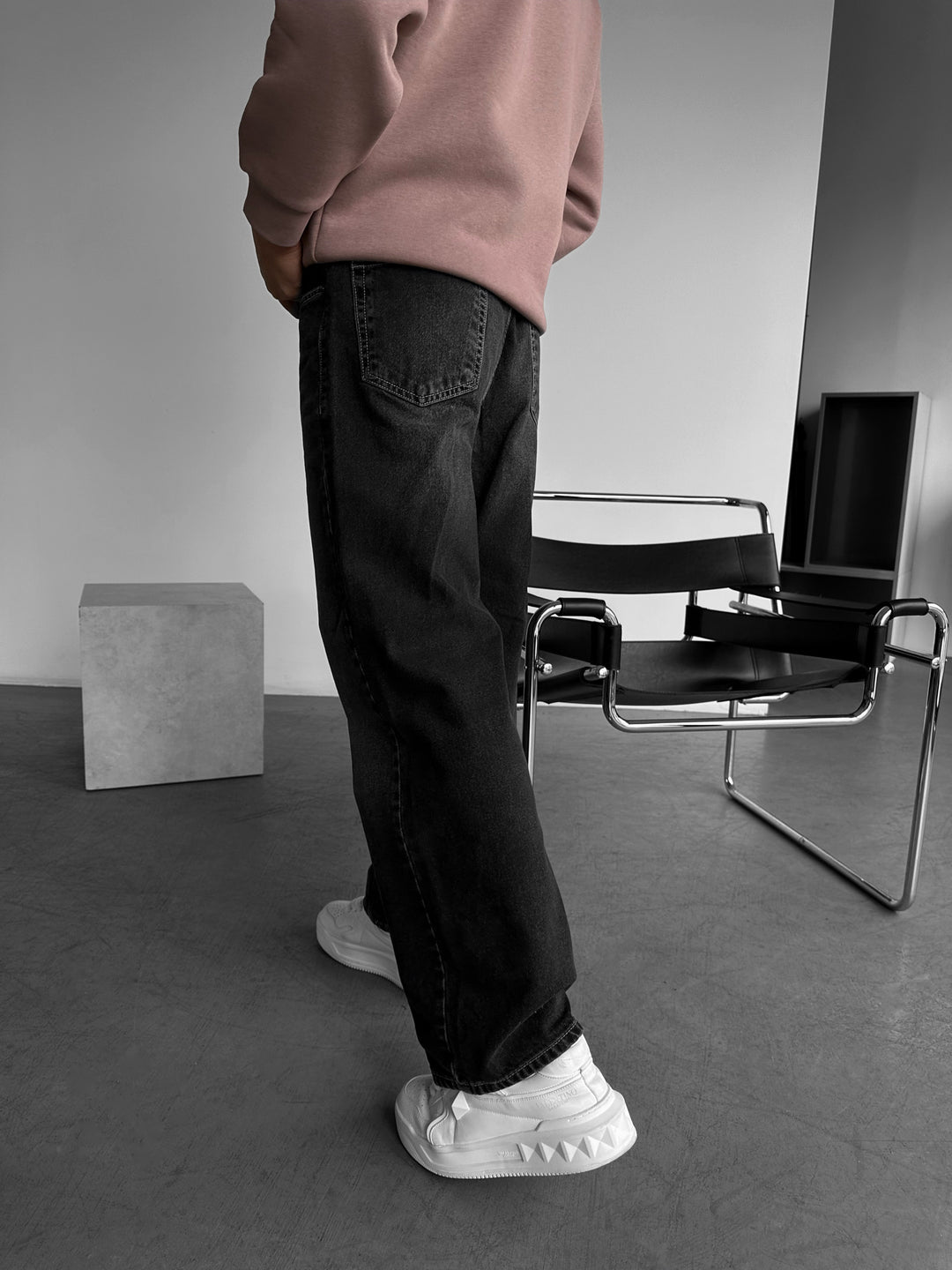 Relax Baggy Washed Jeans  - Black