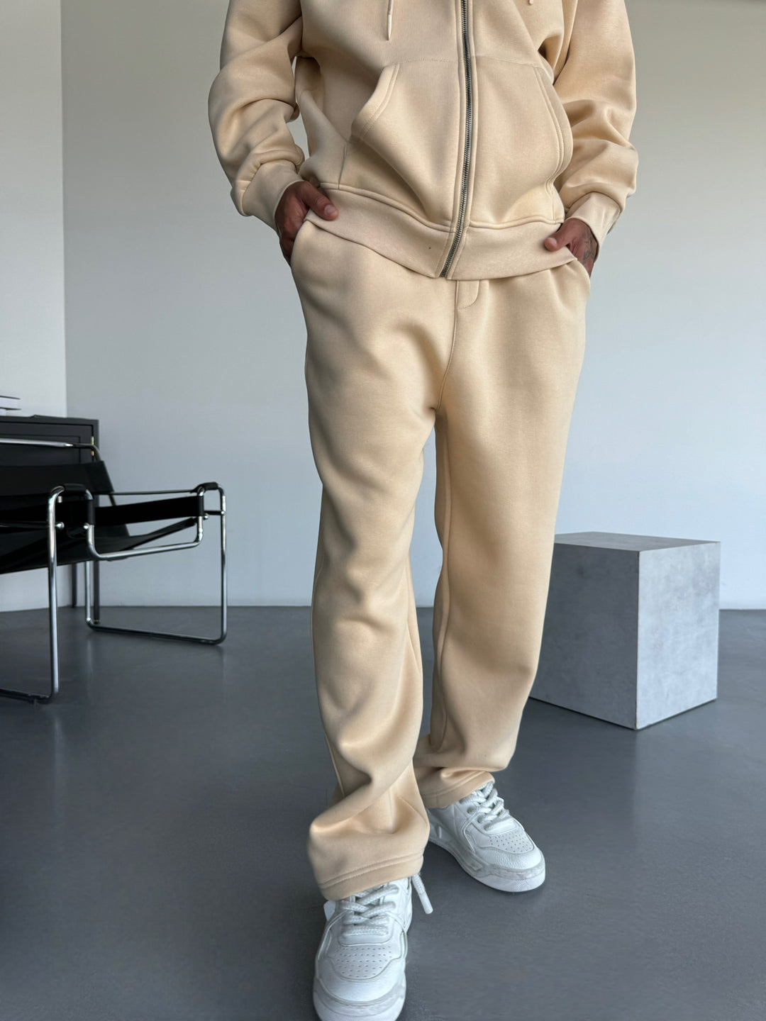 Basic Trousers - Beige