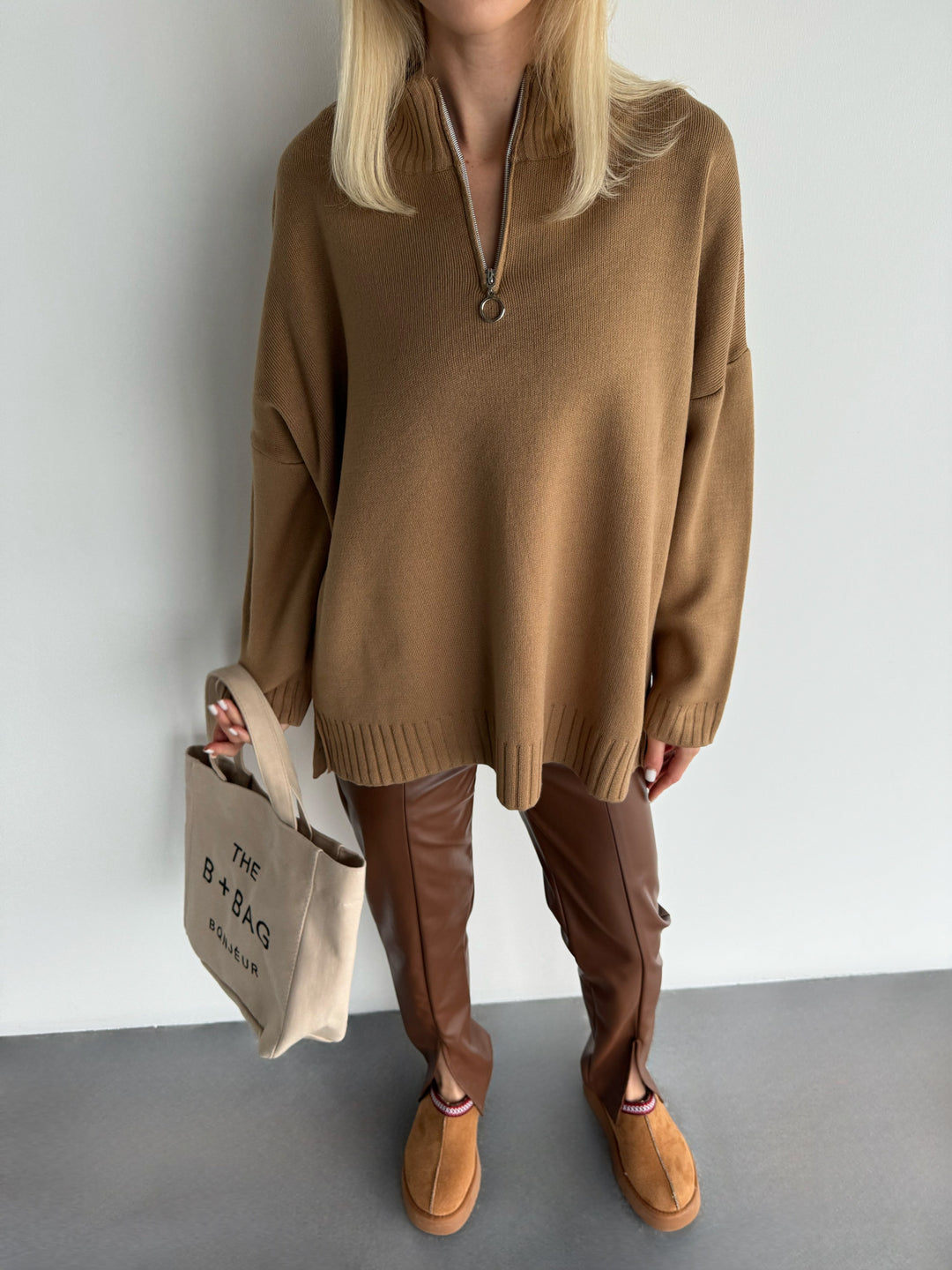 Oversize Long Zipper Pullover - Camel