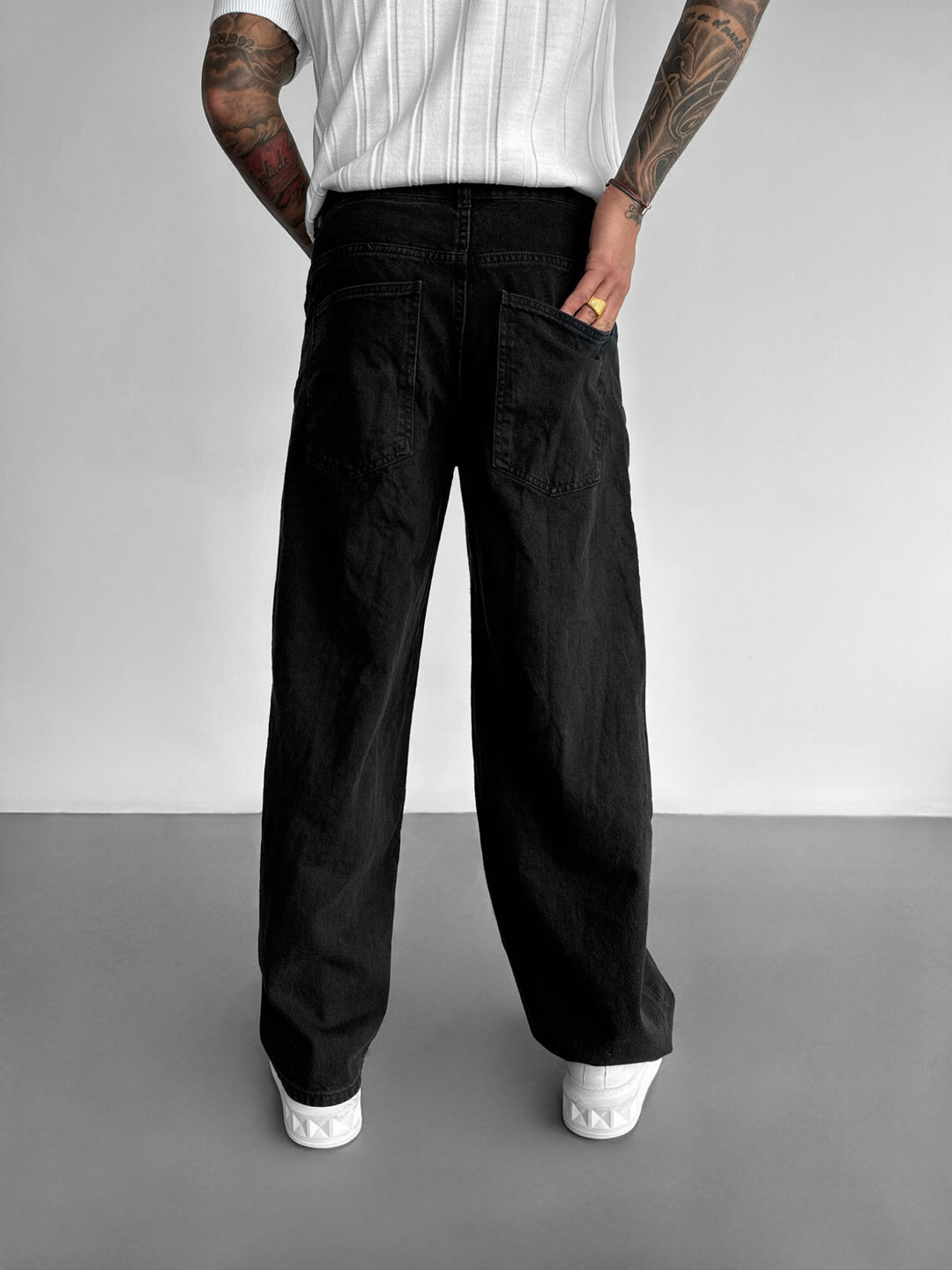 Baggy Washed Jeans - Black