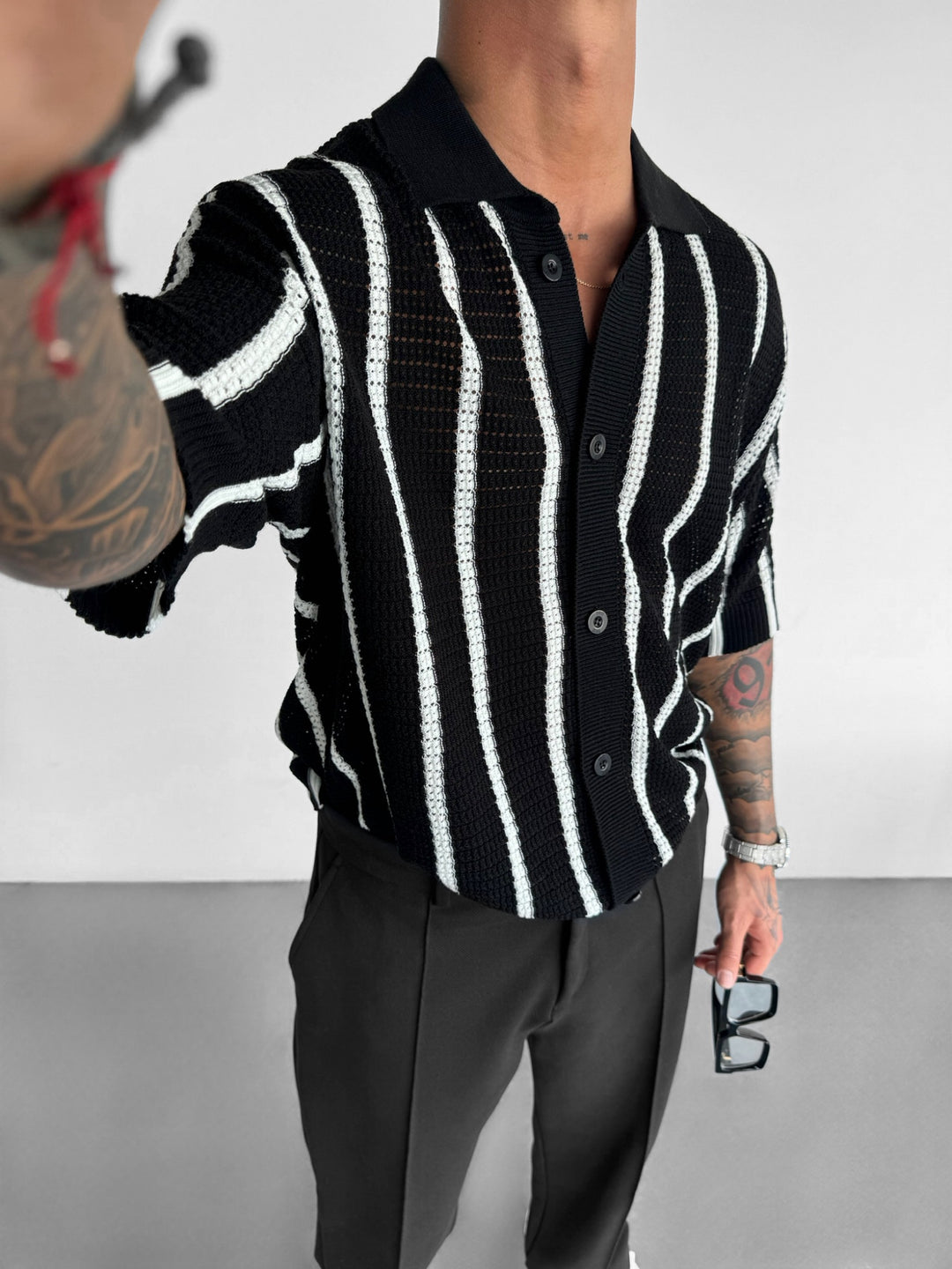 Oversize Knit Lines Shirt - Black and White