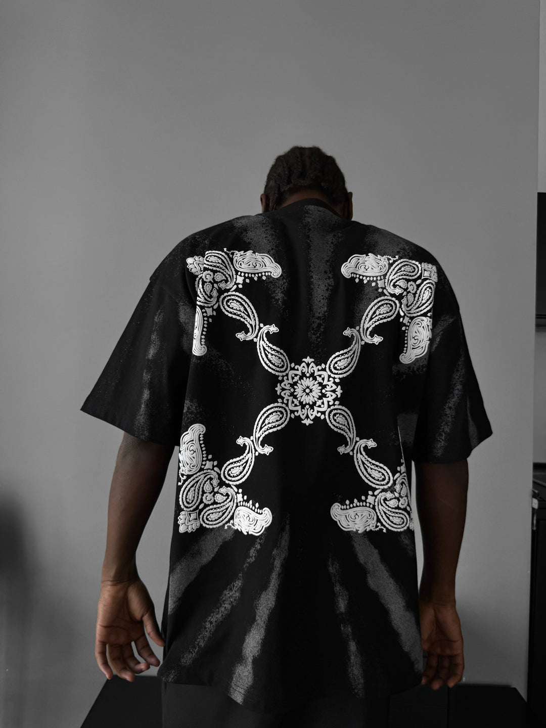 Oversize 'Sacred' T-Shirt - Black