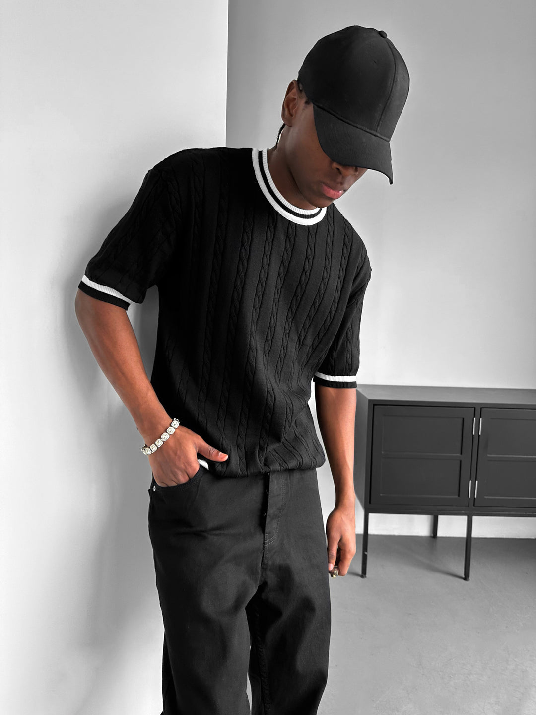 Regular Fit Braid Knit T-shirt - Black