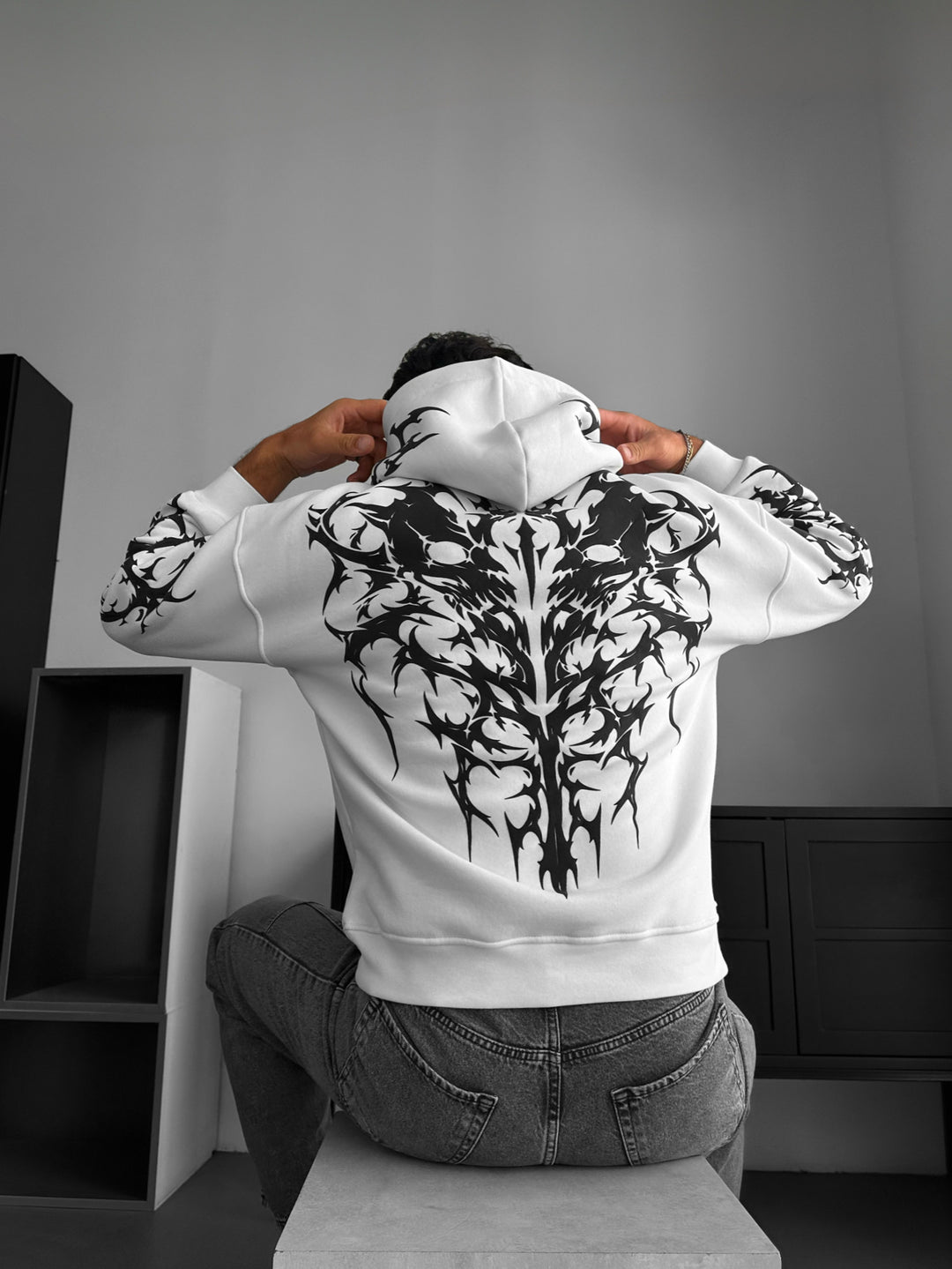 Oversize Skull Flame Hoodie - White