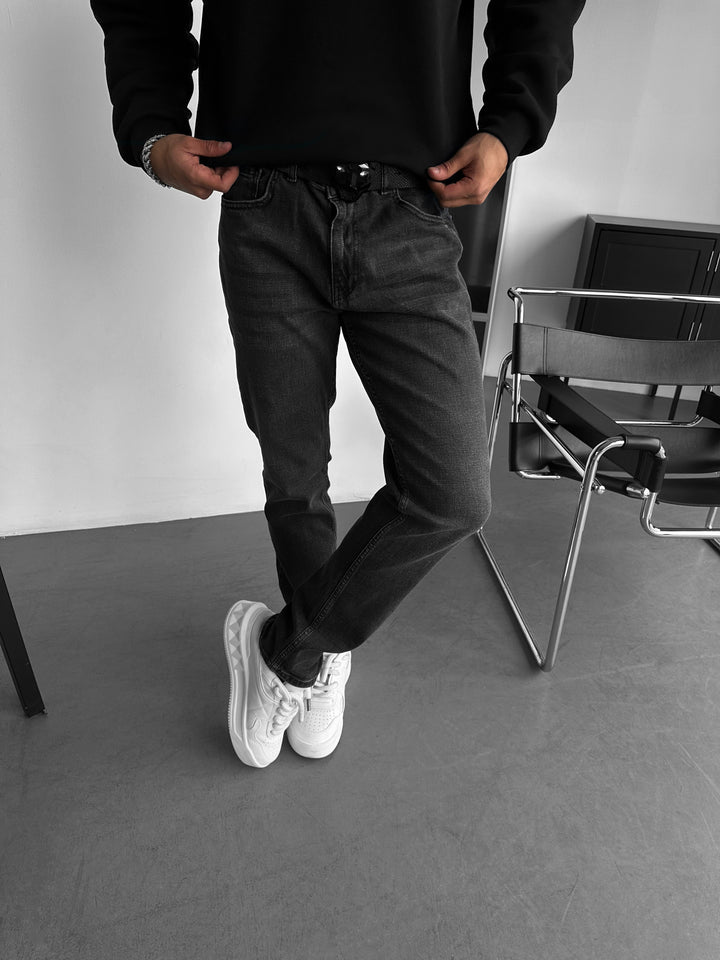 Regular Fit Jeans - Black