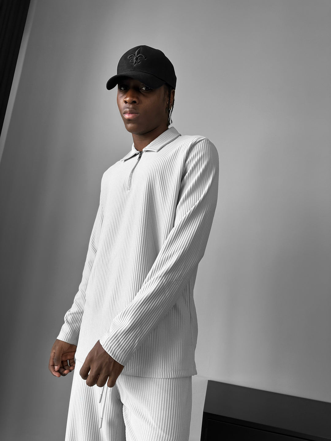Loose Fit Zipper Polo Sweatshirt - Grey