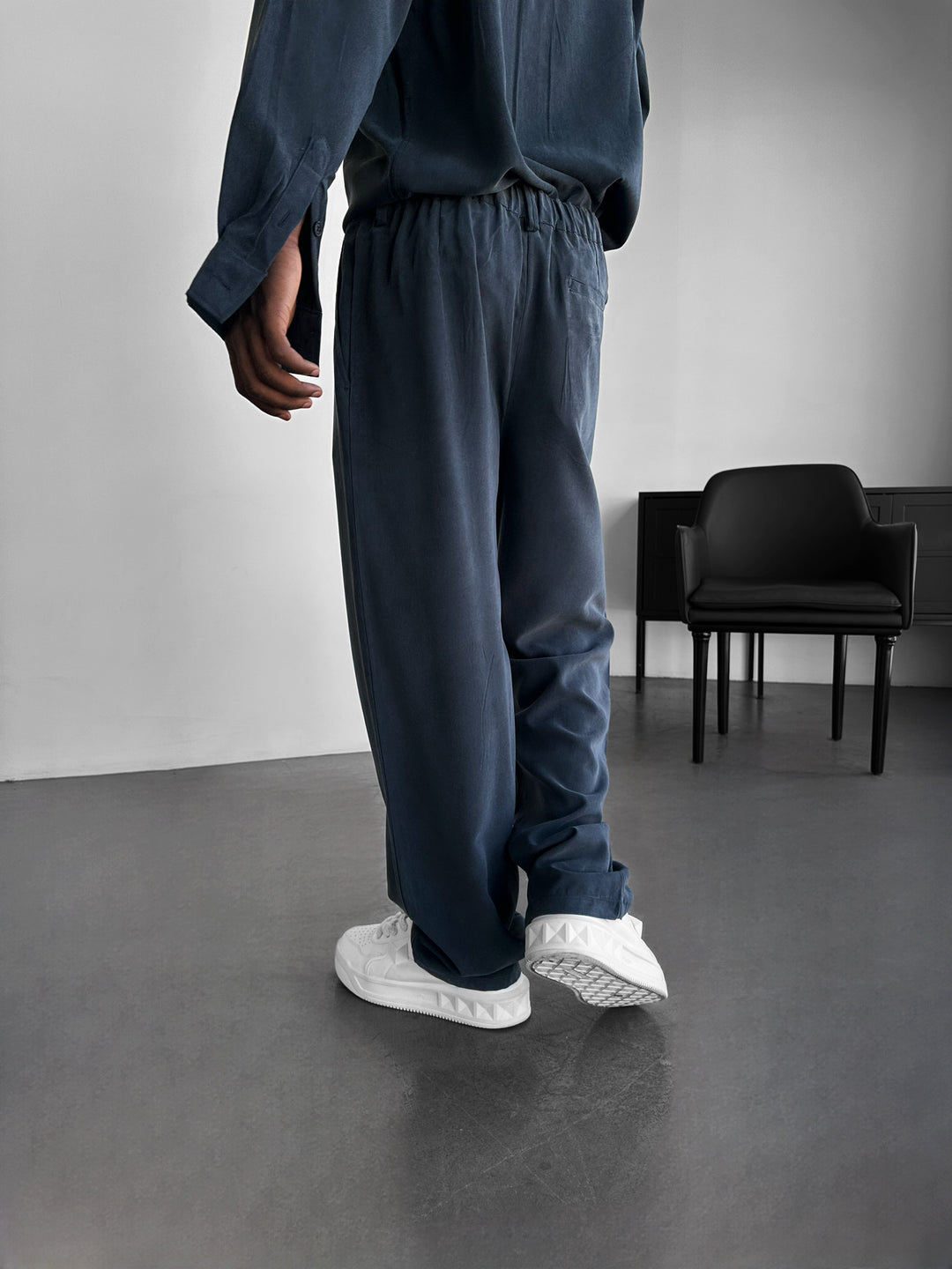 Baggy Tencel Trousers - Black