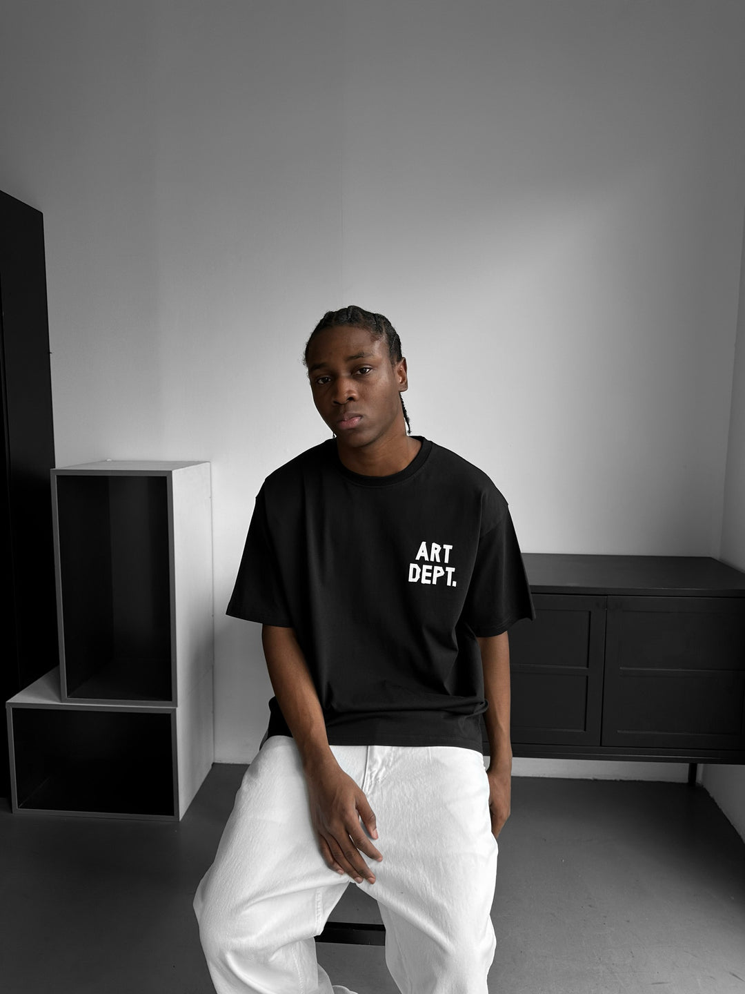 Oversize Art Dept. T-shirt - Black and White