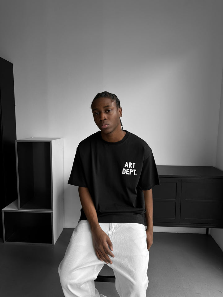 Oversize Art Dept. T-shirt - Black and White