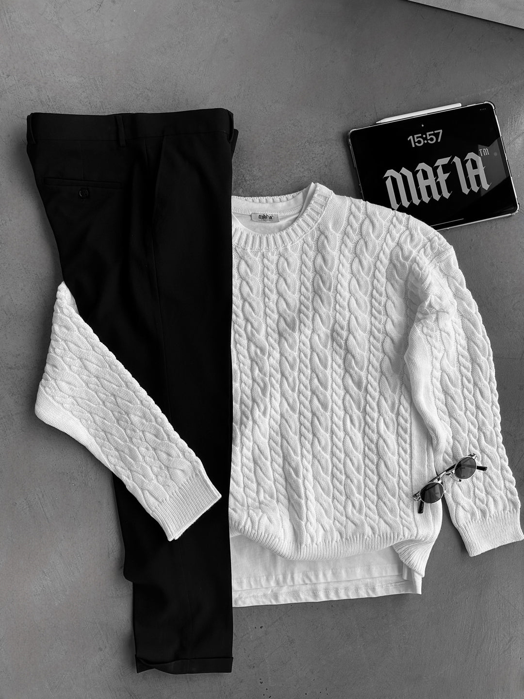 Oversize Knit Braid Sweater - White