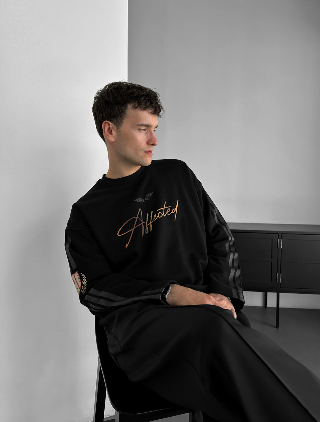 Oversize Affected Sweatshirt - Black