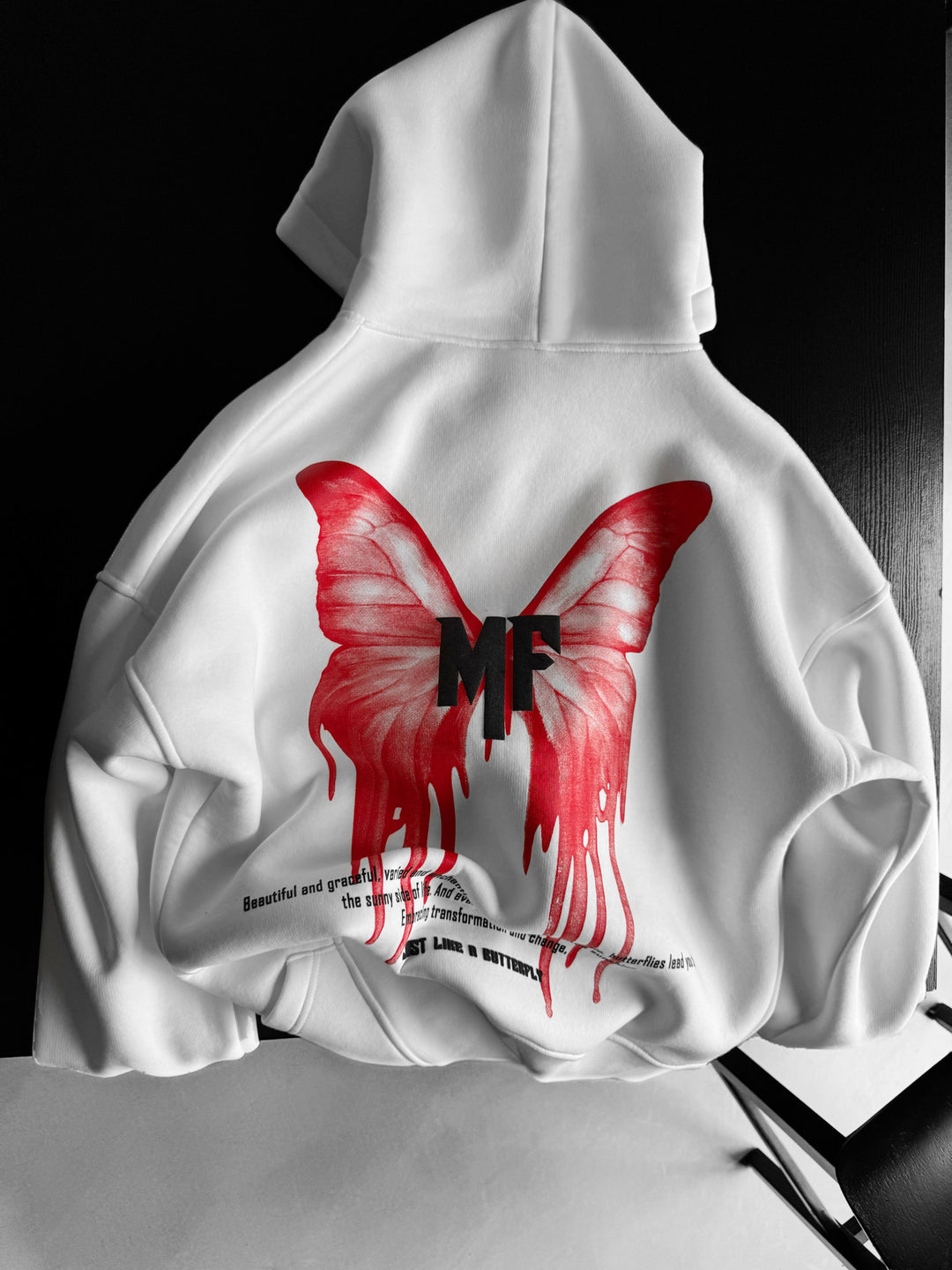 Oversize 'Like a Butterfly' Hoodie - White