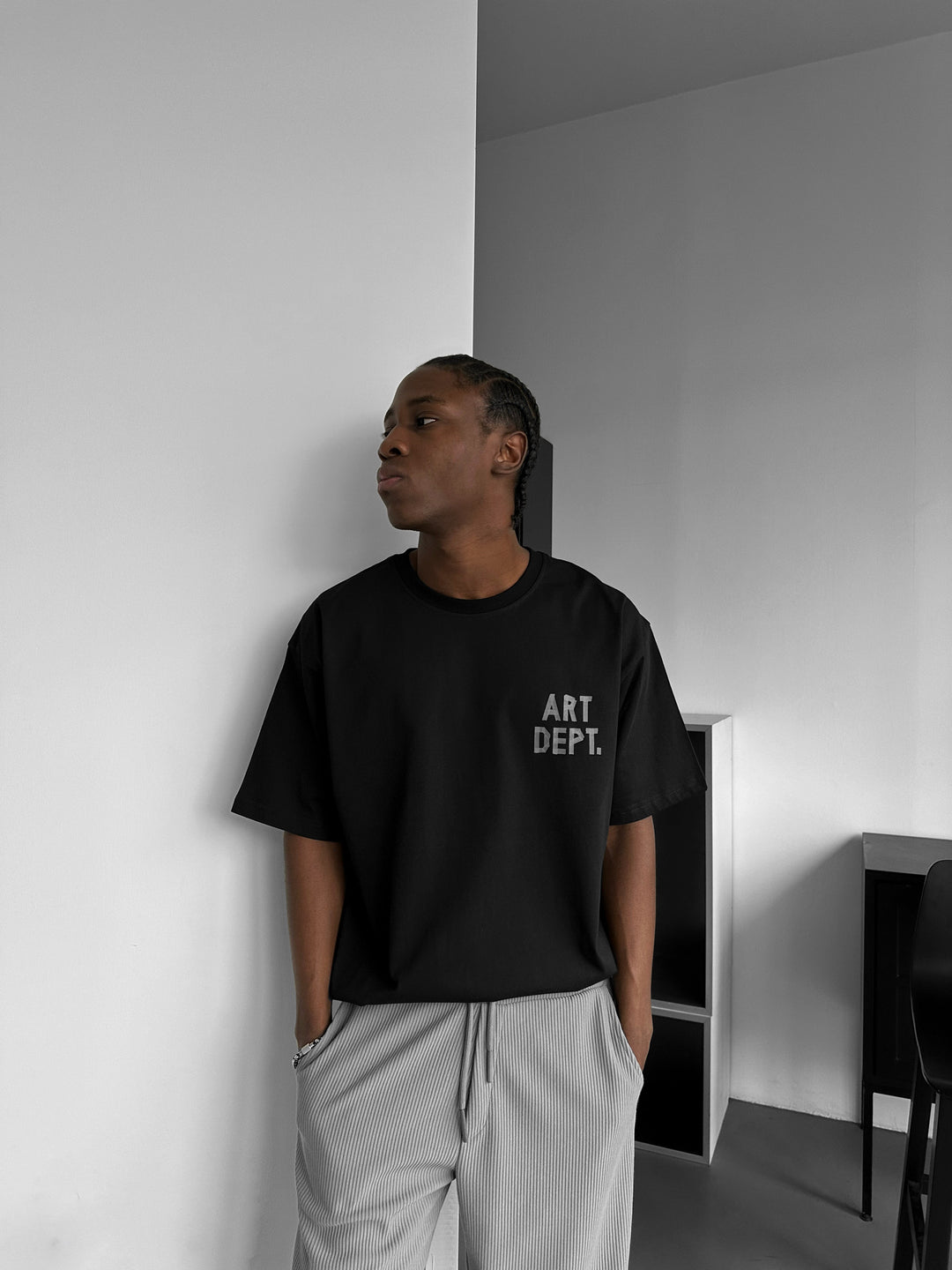 Oversize Art Dept. T-shirt - Black and Anthracite