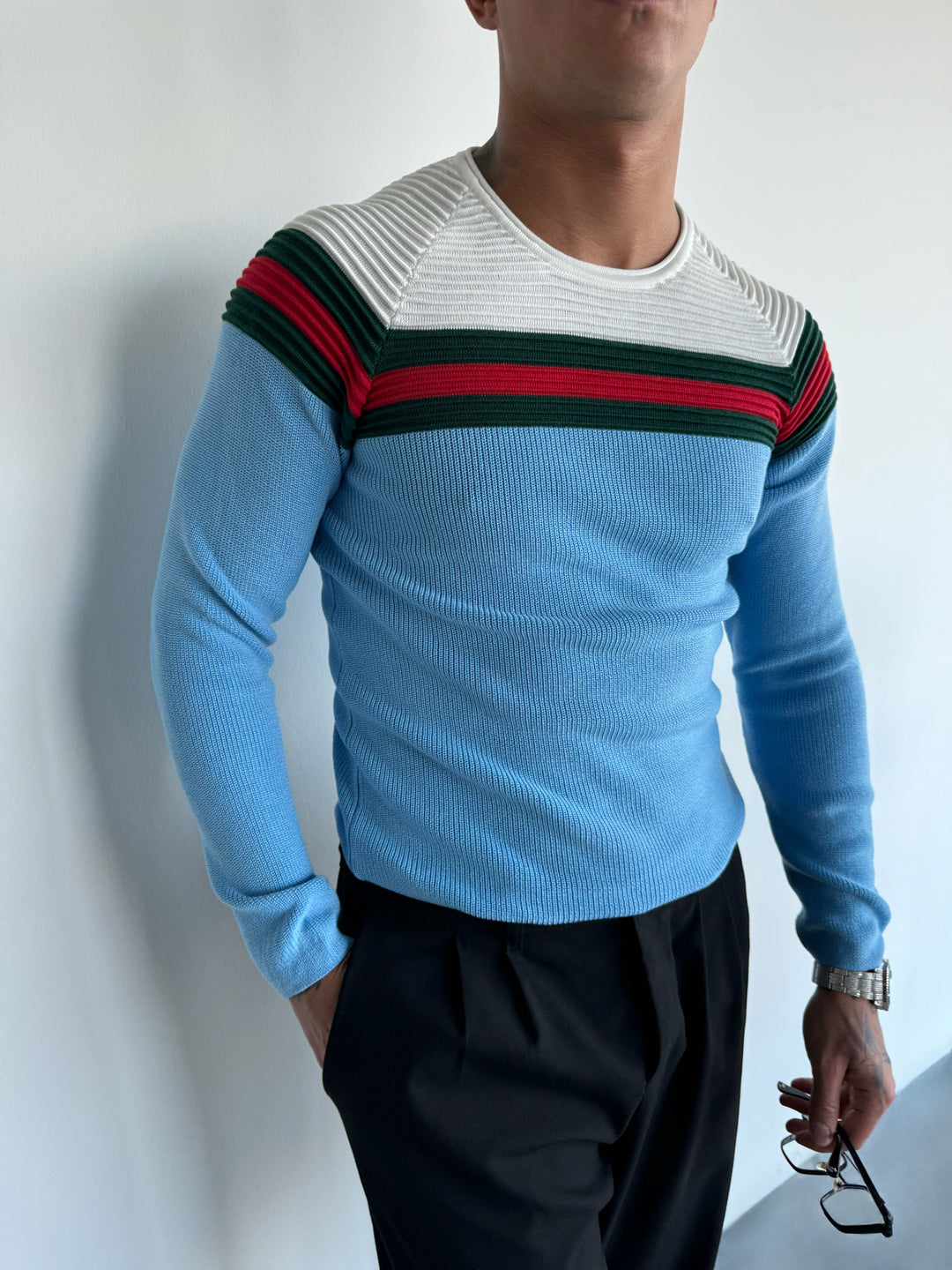 Color Blocked Sweater - Blue