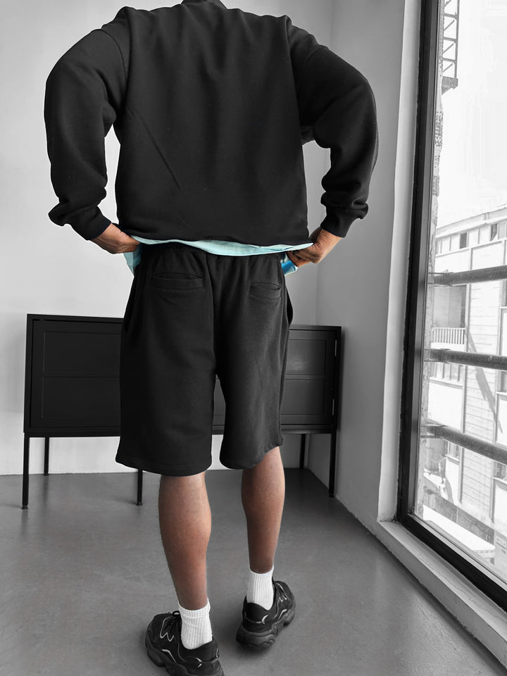 Loose Fit Basic Shorts - Black
