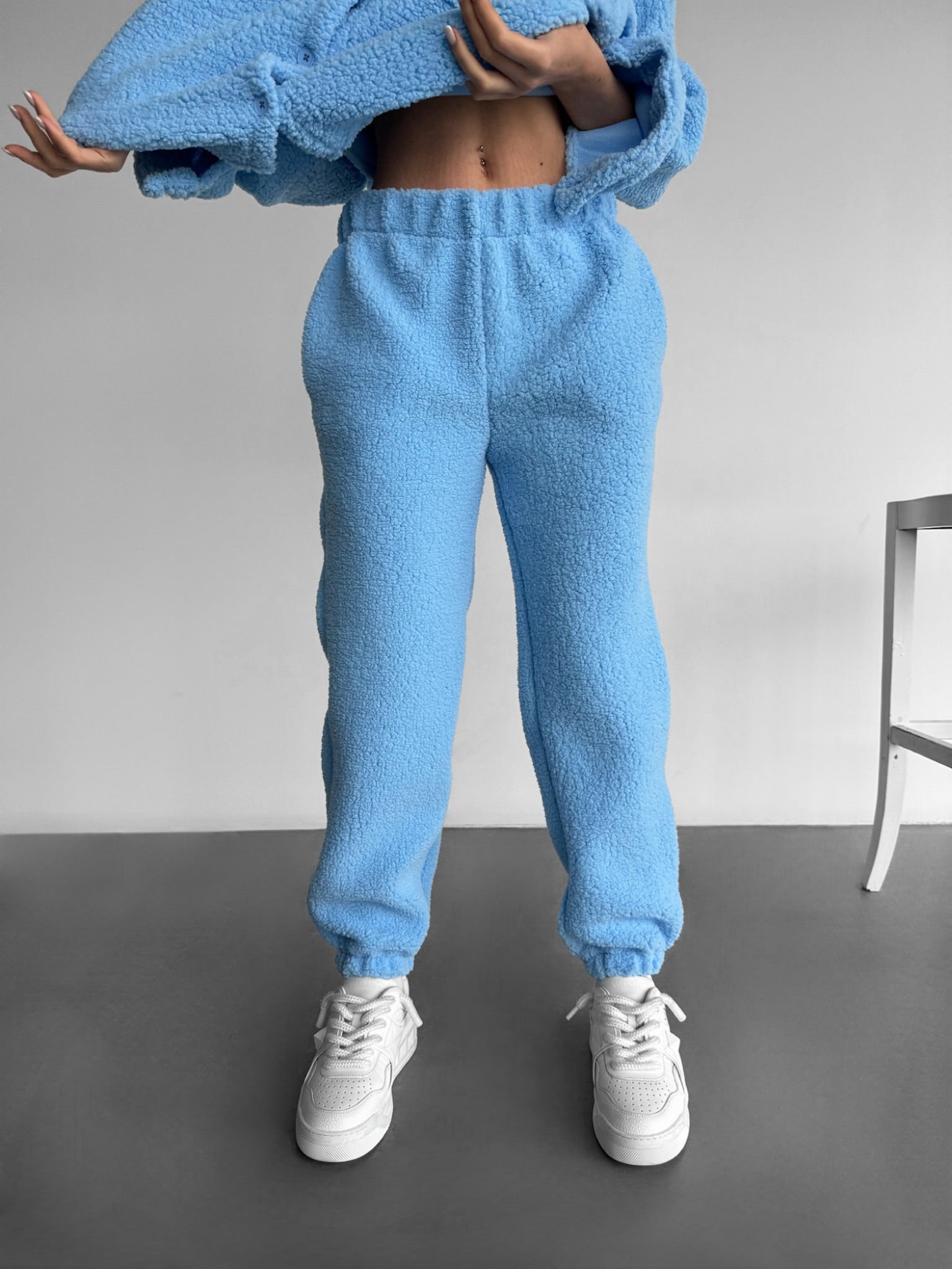 Nike mini metallic swoosh oversized baby blue joggers hot sale