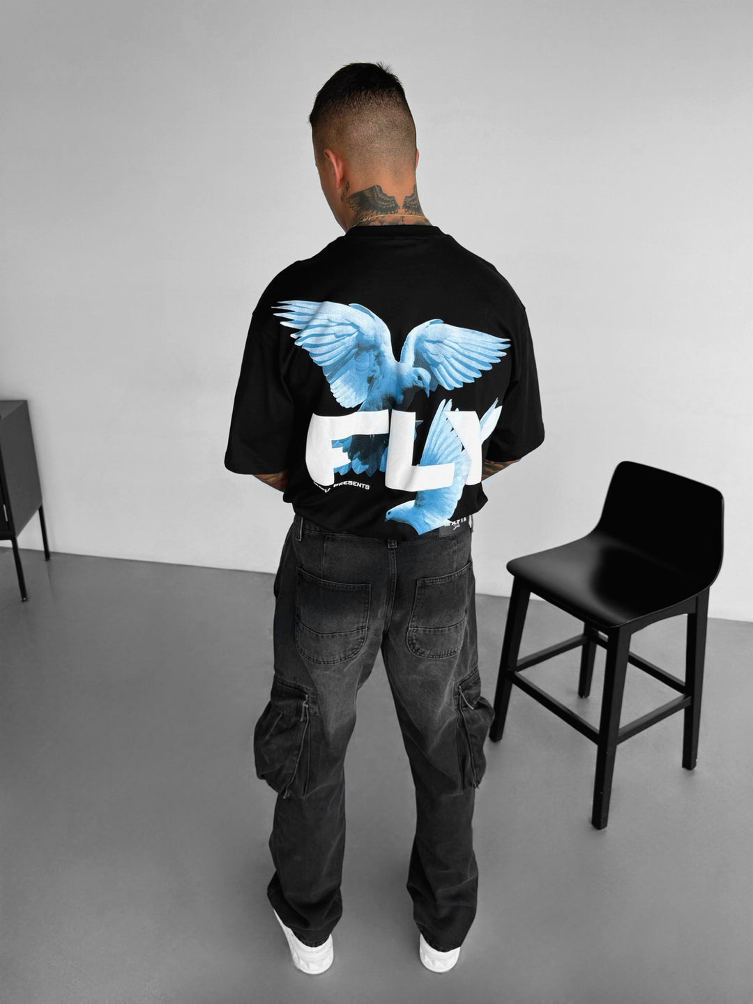 Oversize 'Fly' T-shirt - Black and Blue