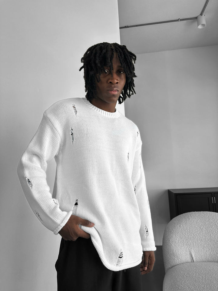 Oversize Torn Sweater - White