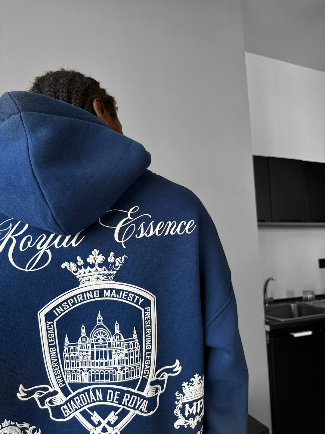 Oversize 'Royal Essence' Hoodie - Navy Peony