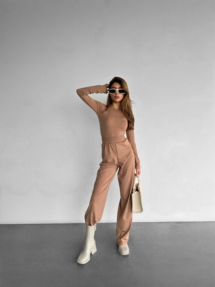 Yoga Long Arm T-shirt - Camel