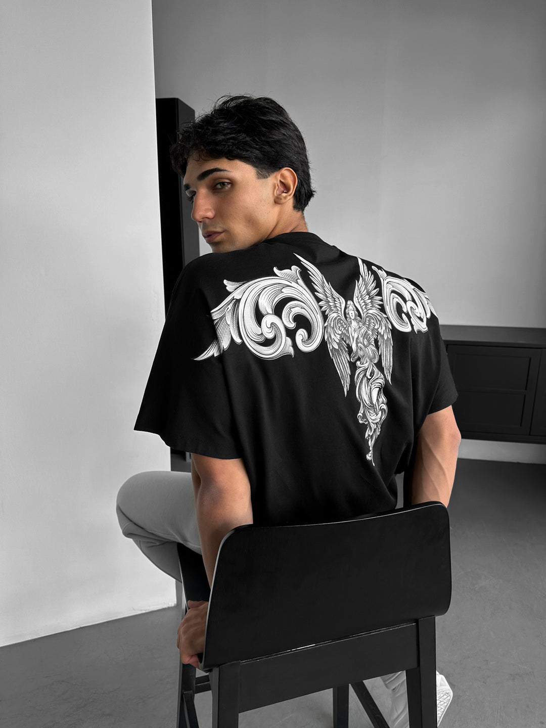 Oversize Sky Angel T-shirt - Black