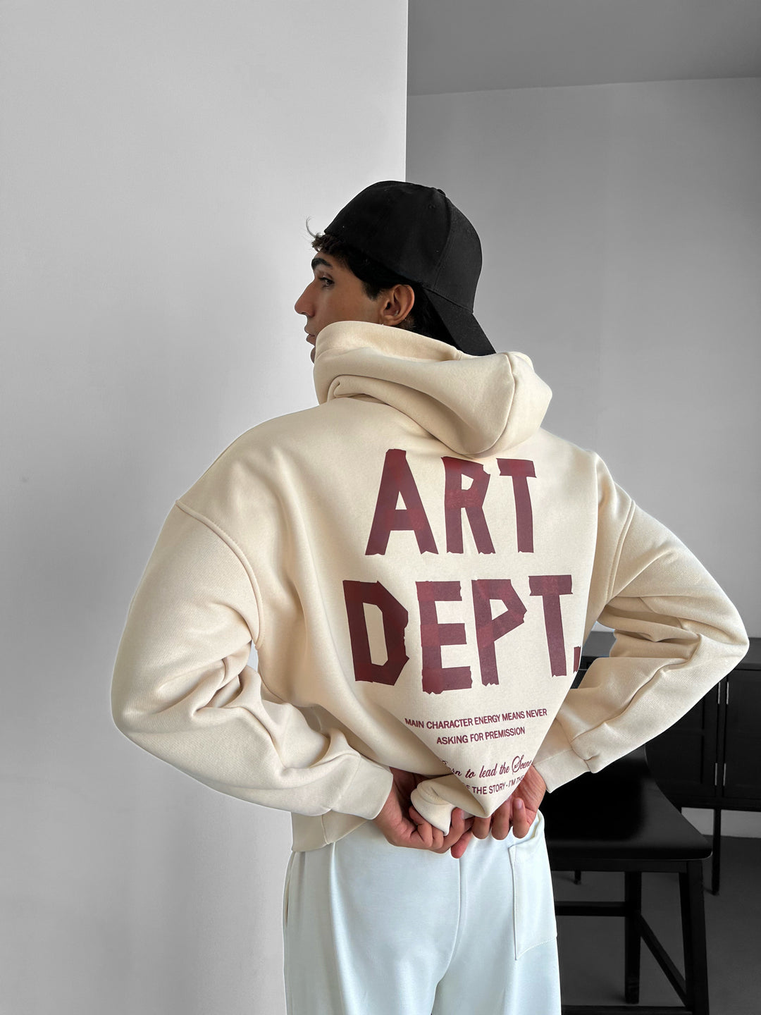 Oversize Art Dept. Hoodie - Beige